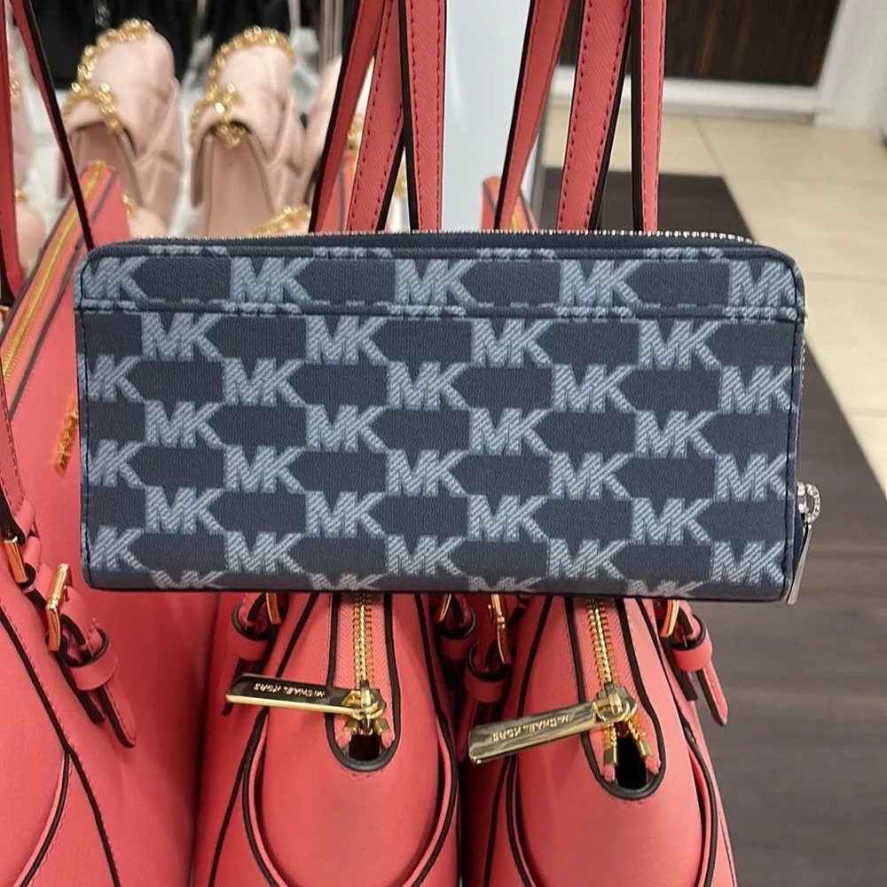 Michael Kors Men’s Women’s Cooper Tech Zip Around Continental Wallet Navy NWT